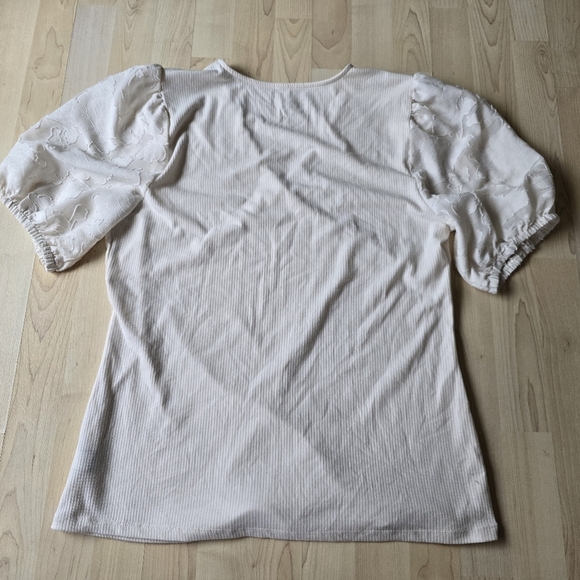 Torrid Super Soft Ribbed Wrap Front Top Size 2 - Picture 3 of 8